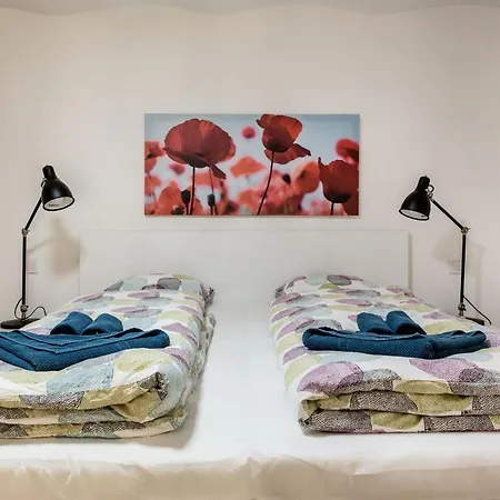 The Little Castle In Downtown Apartman